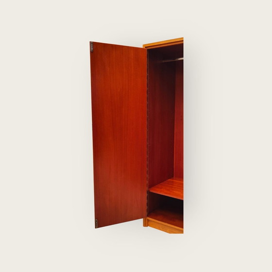 Image 1 of Mid Century Kleiderschrank