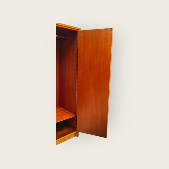 Image 1 of Mid Century Kleiderschrank