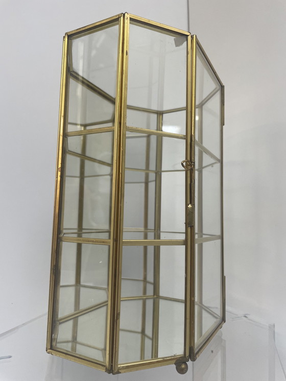 Image 1 of Vitrine aus Messing