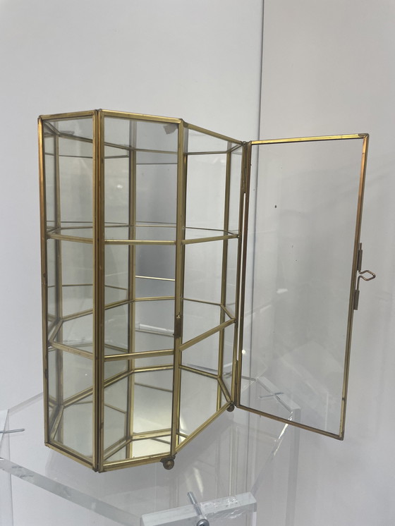 Image 1 of Vitrine aus Messing