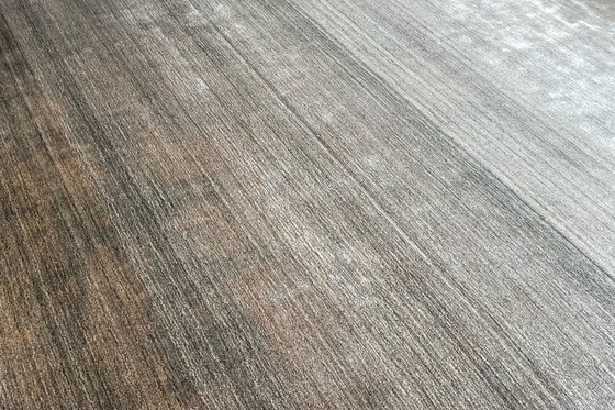 Image 1 of Leolux Mailand Grauer Teppich