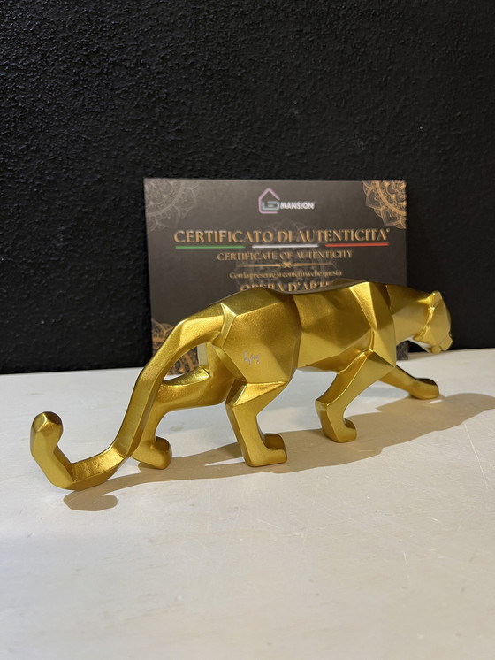 Image 1 of "Goldener Panther" Geometrische Kunstskulptur Heimdekoration