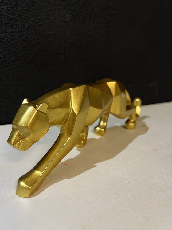 Image 1 of "Goldener Panther" Geometrische Kunstskulptur Heimdekoration