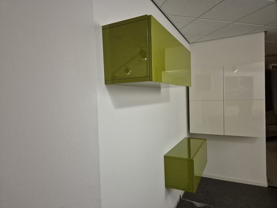 Image 1 of 2X Hulsta Lilac - Oberschrank - Grün - Hochglanz - Design