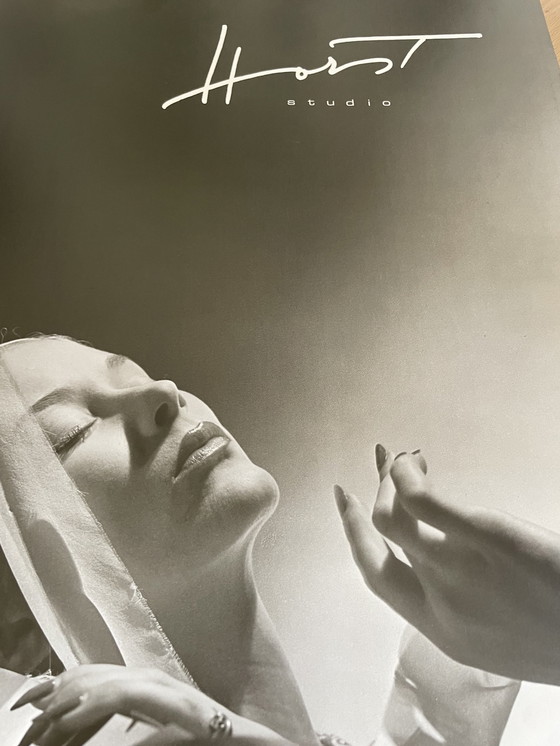 Image 1 of Horst P. Horst, Lisa mit Turban, 1940, hergestellt in England