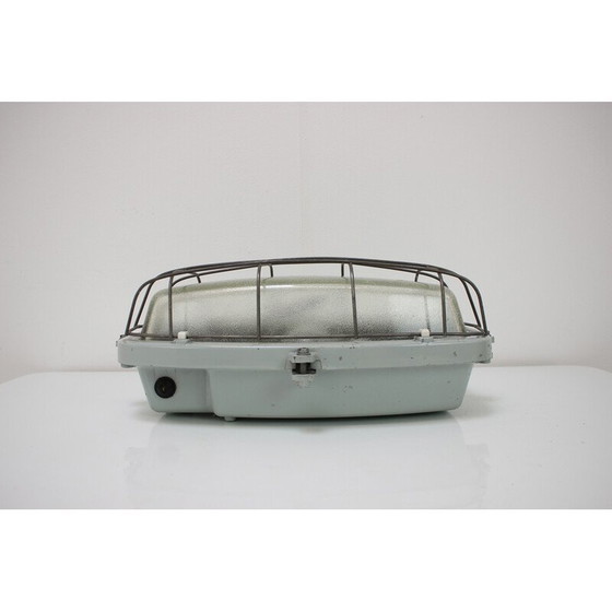 Image 1 of Vintage Industrie-Deckenleuchte Typ 511 32 01 aus Metall und Glas, Tschechoslowakei 1990