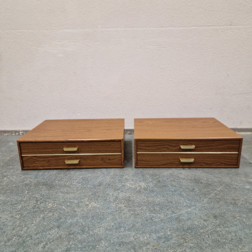 2 schwimmende Vintage Nachttische Kommode Set