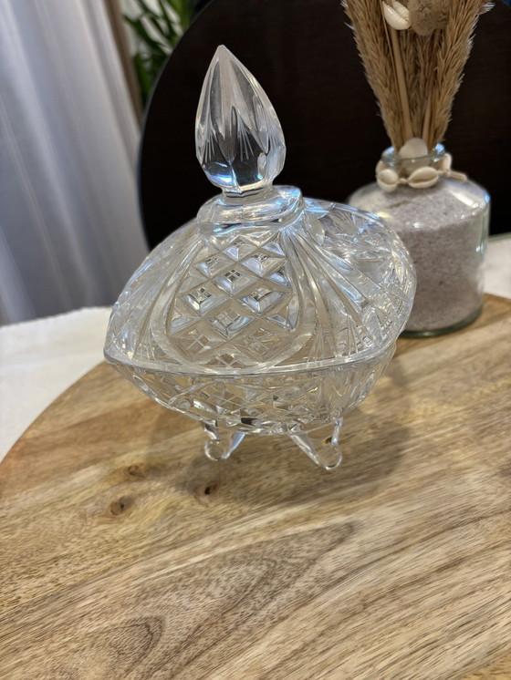 Image 1 of Bonbonniere Aus Geschliffenem Glas