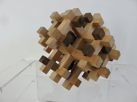 Image 1 of Xxl-Kopfnuss aus Holz, 1970