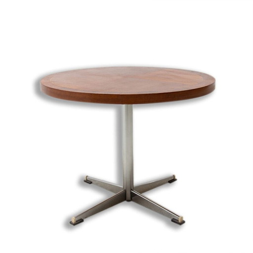 Vintage Couchtisch aus Nussbaumholz, Tschechoslowakei 1970