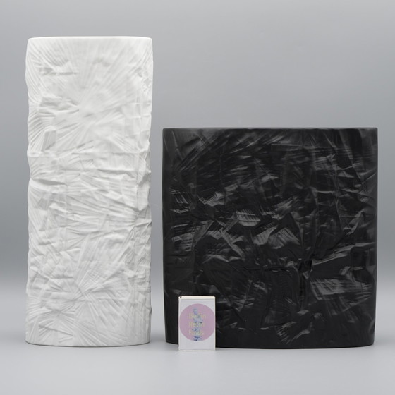 Image 1 of Martin Freyer Rosenthal Bisque Porcelaine Noire Papierrelief Vase Duo Op Art 70S