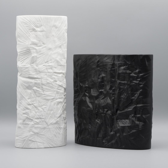 Image 1 of Martin Freyer Rosenthal Bisque Porcelaine Noire Papierrelief Vase Duo Op Art 70S