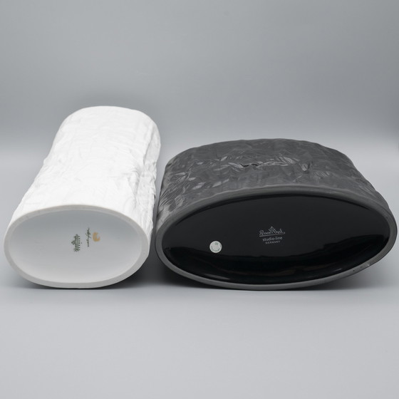 Image 1 of Martin Freyer Rosenthal Bisque Porcelaine Noire Papierrelief Vase Duo Op Art 70S