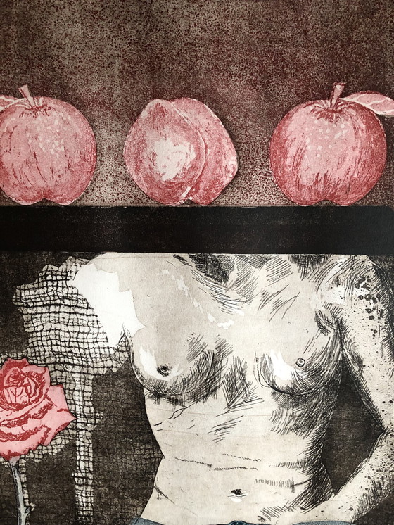 Image 1 of Margo Ellen - Frau mit Äpfeln