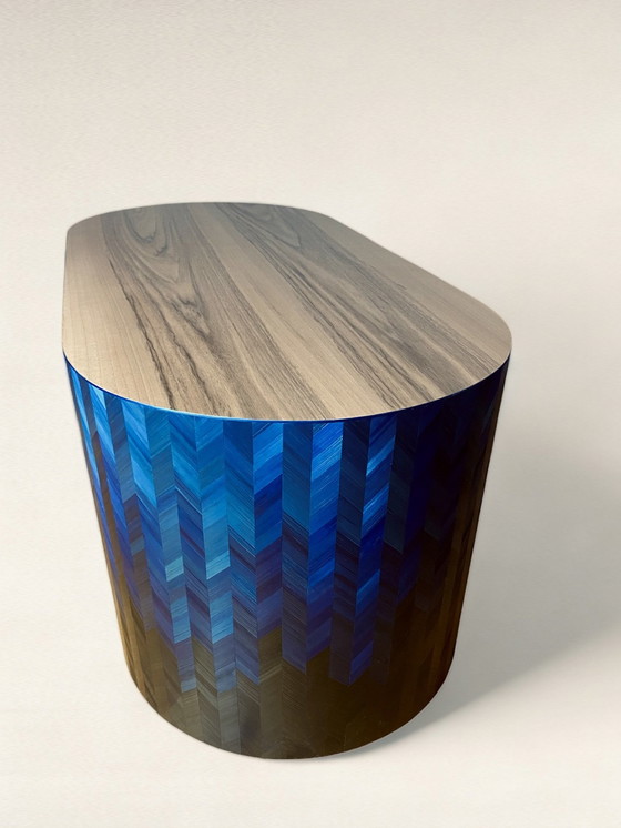 Image 1 of Niedriger Tisch "Saphir"