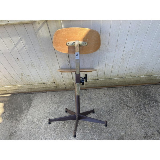 Image 1 of Vintage Industrie-Drehstuhl A aus Holz und Metall, 1950