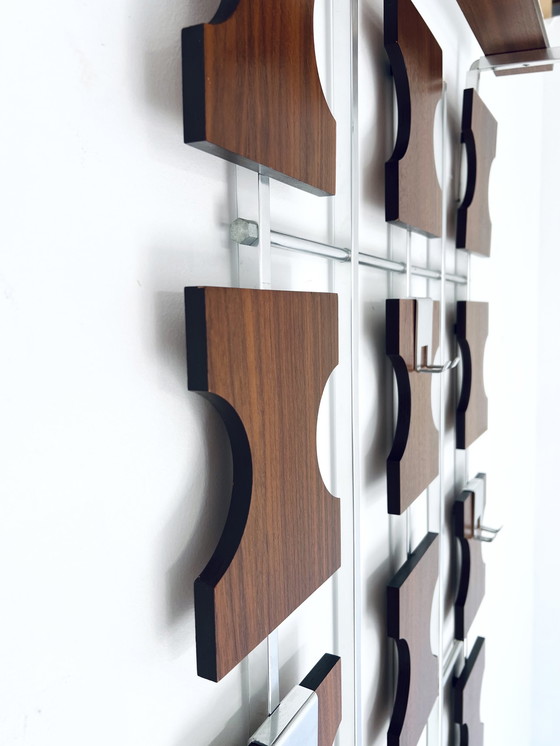 Image 1 of Wandgarderobe aus Teakholz, 70er Jahre
