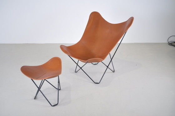Image 1 of Schmetterlingsstuhl Mariposa + Hocker