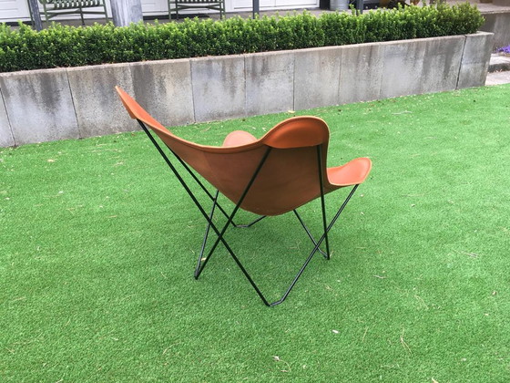 Image 1 of Schmetterlingsstuhl Mariposa + Hocker