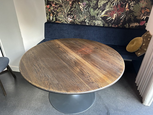 Artifort Clarion Tisch