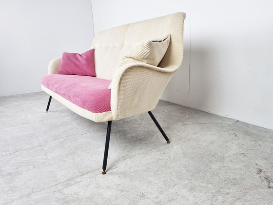 Image 1 of Sofa aus der Mitte des Jahrhunderts