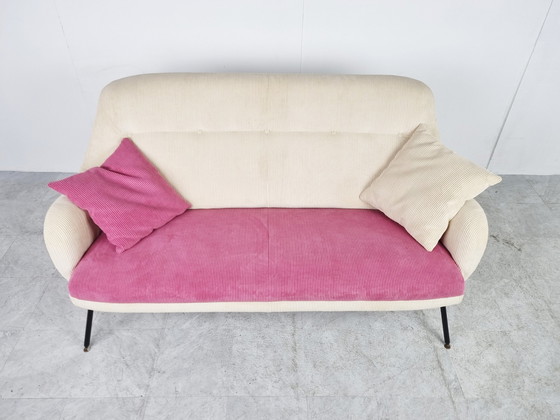 Image 1 of Sofa aus der Mitte des Jahrhunderts