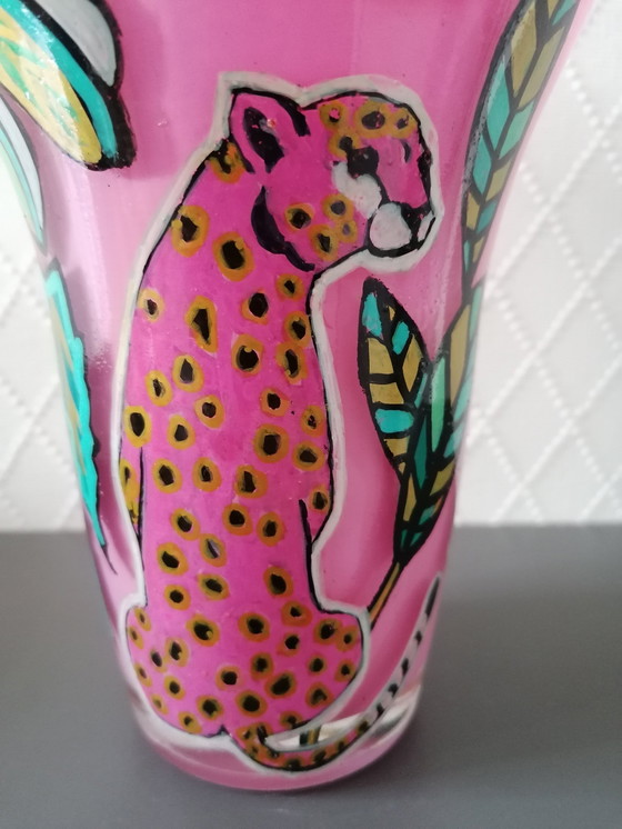 Image 1 of Handbemalte Vase 'Pink Panther', Künstlerin Evalien Ritmeester