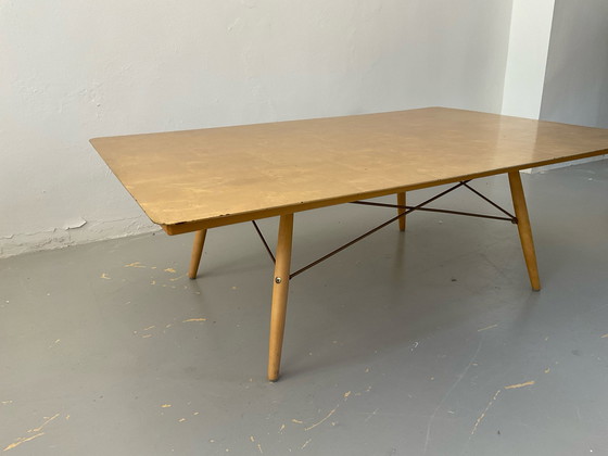 Image 1 of Blattgoldtafel von Charles & Ray Eames