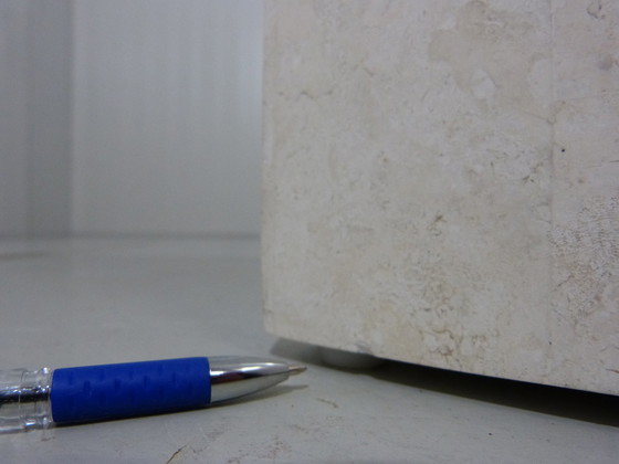 Image 1 of 2x italienische Travertin-Sockel