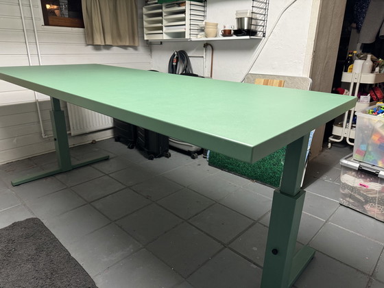 Image 1 of Gispen Steeltop Green Schreibtisch