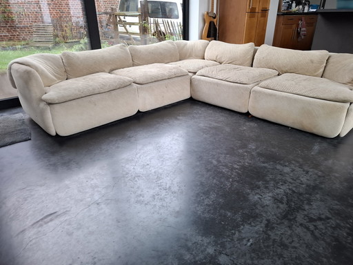 Confidential Sofa von Alberto Rosselli für den Hersteller Saporiti