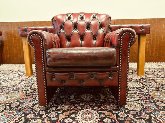Image 1 of Die Marke Chesterfield Esstisch mit Esszimmerstühlen