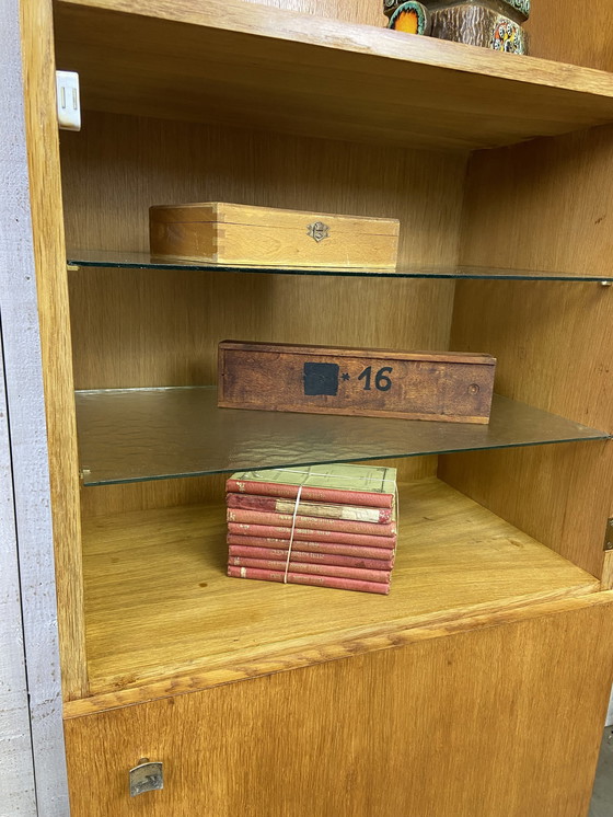 Image 1 of Modernistischer Kleiderschrank