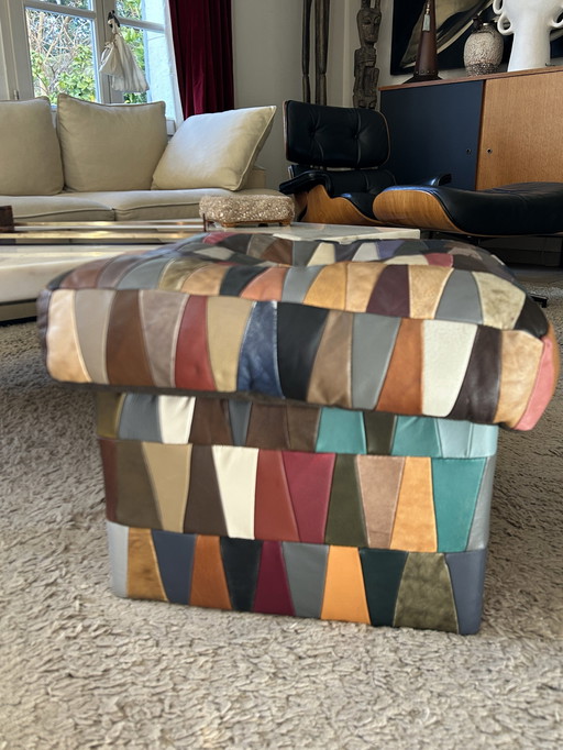 Pouf /Coffre "Harlequin" Patchwork De Cuir fabrication Suisse 1970