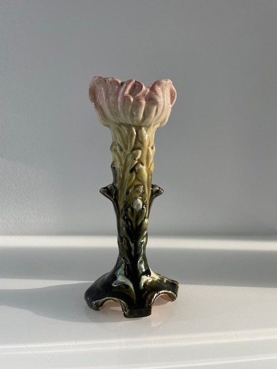 Image 1 of Bunte figurative Blumenstielvase - Jugendstil Majolika