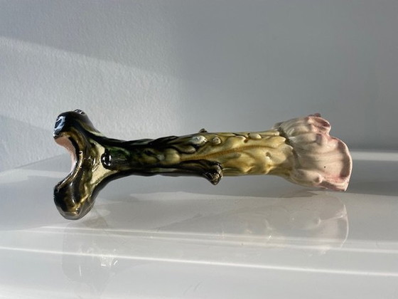 Image 1 of Bunte figurative Blumenstielvase - Jugendstil Majolika