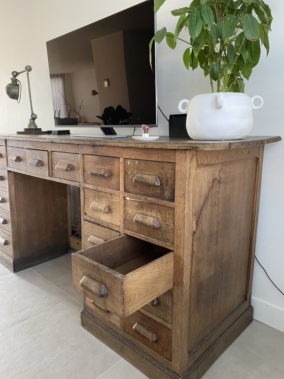 Image 1 of Holztisch mit Schreibtischstuhl