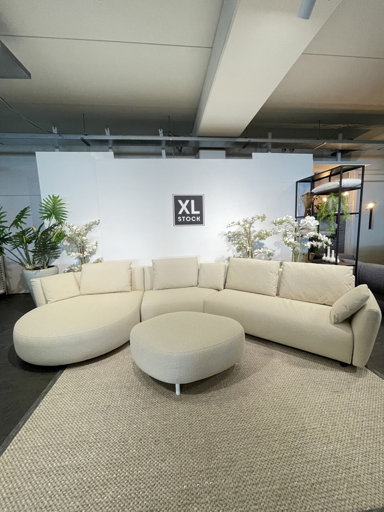 Image 1 of Wow Outdoor