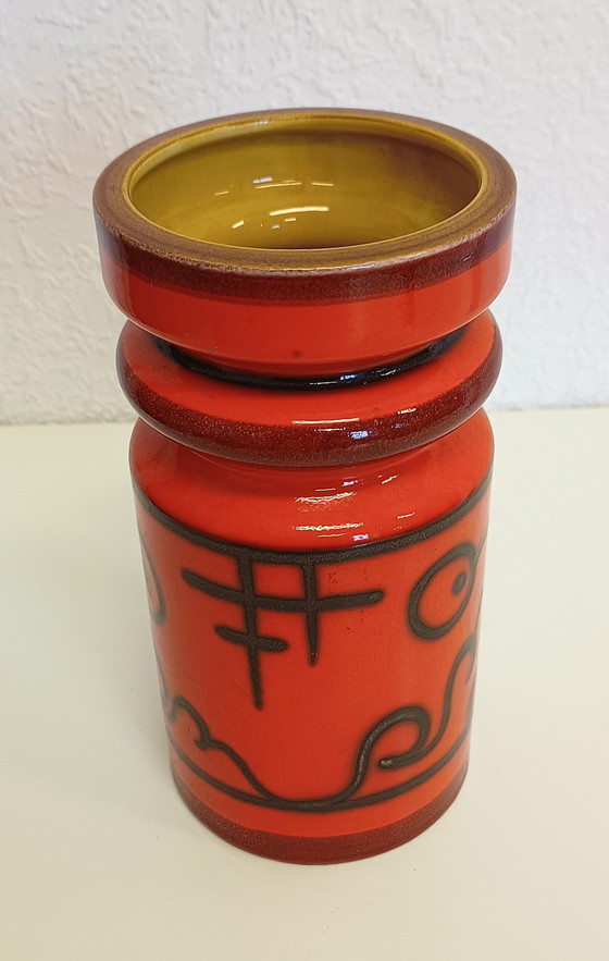 Image 1 of Flora Gouda-Vase