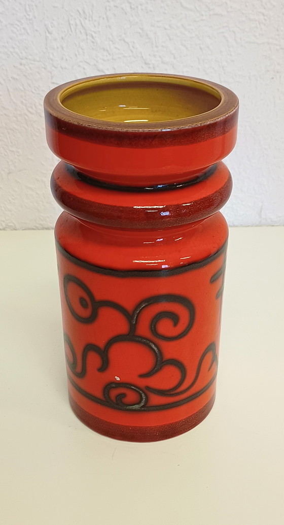 Image 1 of Flora Gouda-Vase