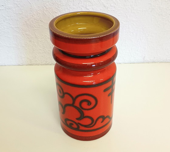 Image 1 of Flora Gouda-Vase