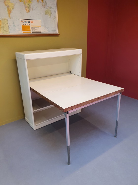 Image 1 of Vintage Wandmöbel + Tisch