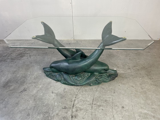 Image 1 of Hollywood Regency Dolphins Couchtisch