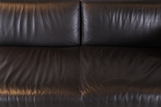 Image 1 of Leolux Rising Dune Sofa