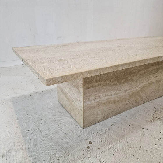 Image 1 of Rechteckiger Couchtisch aus Travertin und Messing, Italien 1980