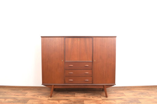 Mid Century Dänisches Teakholz-Highboard, 1960er Jahre.