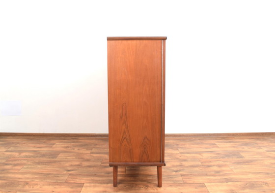 Image 1 of Mid Century Dänisches Teakholz-Highboard, 1960er Jahre.