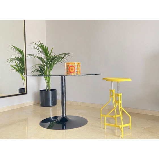 Image 1 of Paar vintage Hocker aus gelb lackiertem Metall, Italien 1970