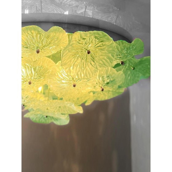 Image 1 of Italienisches grünes florales Muranoglas Flush Mount im Mid-Century Modern Stil