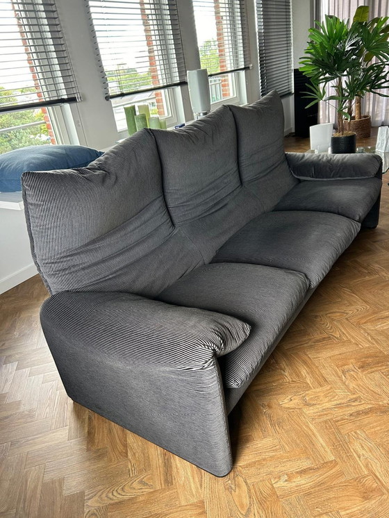 Image 1 of Cassina 675 Maralunga 3-Sitzer Sofa